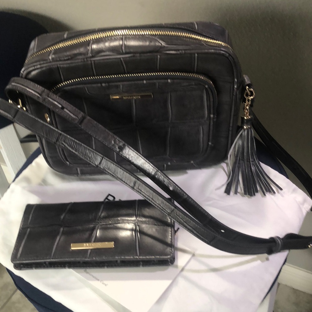 Elegant Black Croc-Embossed Bag and Wallet Set. Brahmin Bag and matching wallet
